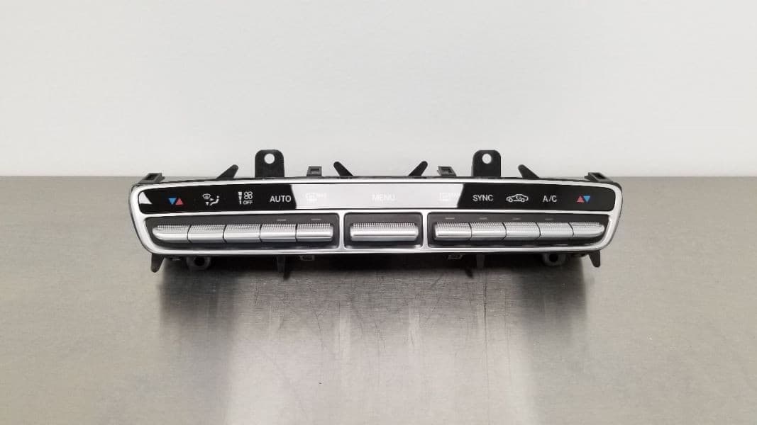 null Mercedes-Benz E63 AMG S — photo 1